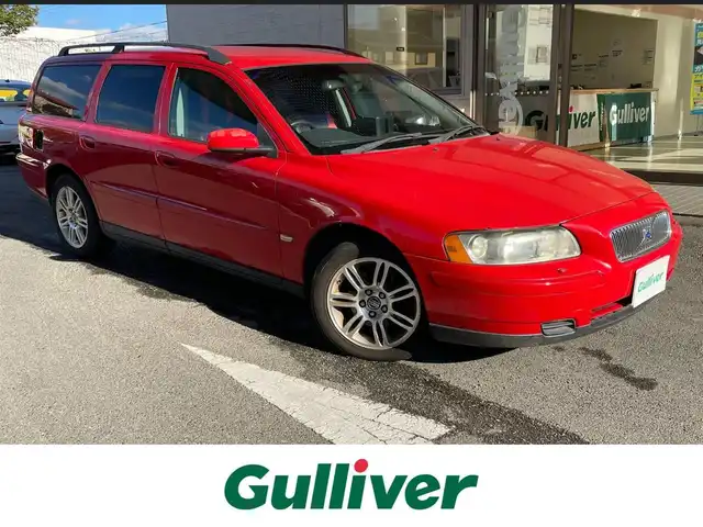 ボルボ Ｖ７０ 兵庫県 2006(平18)年 12.6万km ルビーレッドパール 社外ポータブルナビ・ワンセグ/純正オーディオ・CD・FM・AM/ETC/バックカメラ/シートヒーター/リモコンキー×1/ウィンターモード/社外フロアマット