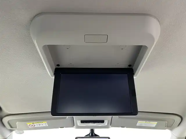 日産 セレナ e－パワー ハイウェイスター V 福井県 2018(平30)年 7.2万km ブリリアントシルバー 純正SDナビ【MM518D-L】/CD/DVD/フルセグTV/Bluetooth/HDMI/USB/AM/FM/フリップダウンモニター/アラウンドビューモニター/エマージェンシーブレーキ/プロパイロット/電子パーキングブレーキ/オートホールド/両側パワースライドドア （ハンズフリー）/デジタルインナーミラー/パーキングアシスト