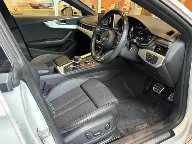 アウディ Ａ５ SB2．0TFSI Q スポーツ 宮城県 2018(平30)年 4.3万km 白 純正ナビ/全周囲カメラ/フルセグTV/CD/DVD再生/ハーフレザー(黒)/シートヒーター/パワーシート/アイドリングストップ/ACC/レーンキープアシスト/ブラインドスポット/ETC/マトリクスLEDヘッドライト/ステアリングスイッチ/パドルシフト/レインセンサー/バーチャルコックピット/電動パーキング/オートホールド/前後ドラレコ/パワーバックドア/純正19インチAW