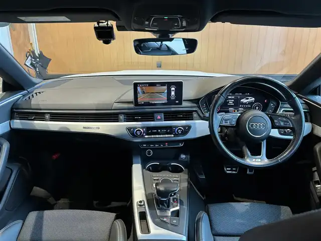 アウディ Ａ５ SB2．0TFSI Q スポーツ 宮城県 2018(平30)年 4.3万km 白 純正ナビ/全周囲カメラ/フルセグTV/CD/DVD再生/ハーフレザー(黒)/シートヒーター/パワーシート/アイドリングストップ/ACC/レーンキープアシスト/ブラインドスポット/ETC/マトリクスLEDヘッドライト/ステアリングスイッチ/パドルシフト/レインセンサー/バーチャルコックピット/電動パーキング/オートホールド/前後ドラレコ/パワーバックドア/純正19インチAW