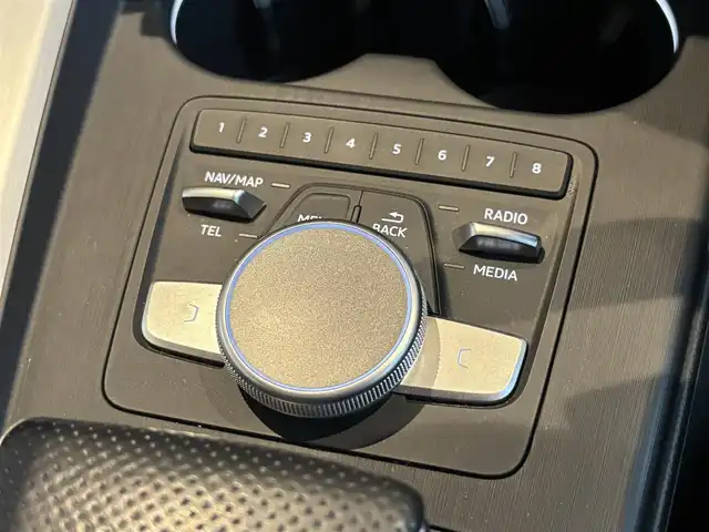 アウディ Ａ５ SB2．0TFSI Q スポーツ 宮城県 2018(平30)年 4.3万km 白 純正ナビ/全周囲カメラ/フルセグTV/CD/DVD再生/ハーフレザー(黒)/シートヒーター/パワーシート/アイドリングストップ/ACC/レーンキープアシスト/ブラインドスポット/ETC/マトリクスLEDヘッドライト/ステアリングスイッチ/パドルシフト/レインセンサー/バーチャルコックピット/電動パーキング/オートホールド/前後ドラレコ/パワーバックドア/純正19インチAW