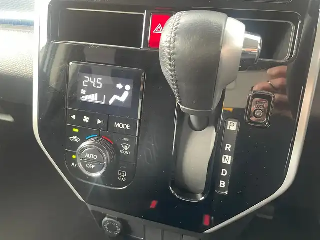 トヨタ ルーミー カスタムG－T 埼玉県 2018(平30)年 4.2万km パールホワイトⅢ /純正メモリナビ//ワンセグTV//全方位カメラ//CD/Bluetooth//両側パワースライドドア//クルーズコントロール//ビルトインETC//スマートキー×2//LEDヘッドライト//LEDフォグランプ//衝突軽減ブレーキ//車線逸脱警報//Wエアバッグ&ABS//横滑り防止装置//前後ドライブレコーダー(SD欠)//オートライト//革巻きステアリング//プライバシーガラス//ドアバイザー//純正15インチAW//新車時保証書//取扱説明書//ナビ取説
