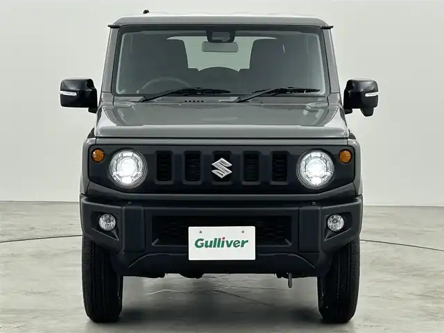 スズキ ジムニー XC 福岡県 2025(令7)年 0.1万km未満 ミディアムグレー 登録済未使用車　/オーディオレス仕様　/クルーズコントロール　/コーナーセンサー　/衝突被害軽減　/レーンキープ　/ヒルディセントコントロール　/アイドリングストップ　/シートヒーター　/ヒーテッドドアミラー　/ＬＥＤ