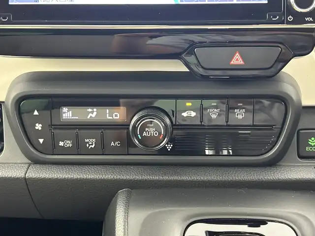 ホンダ Ｎ ＯＮＥ オリジナル 愛知県 2021(令3)年 0.2万km プレミアムアイボリーパールⅡ ワンオーナー/純正8inメモリナビ/　（フルセグTV/CD/DVD/SD/USB/Bluetooth)/バックカメラ/Honda SENSING/・衝突軽減ブレーキ/・オートハイビーム/・誤発進抑制機能/・後方誤発進抑制機能/・路外逸脱警報機能/・車線維持支援システム/・歩行者事故低減ステアリング/・先行車発進お知らせ機能/・標識認識機能/・レーダークルーズコントロール/・パーキングセンサー/前後ドライブレコーダー/ETC/ハーフレザーシート/アイドリングストップ/横滑り防止装置/純正フロアマット/LEDヘッドライト/オートライト/ヘッドライトレベライザー/スマートキー/スペアキー有/プッシュスタート/純正フロアマット/ステアリングスイッチ