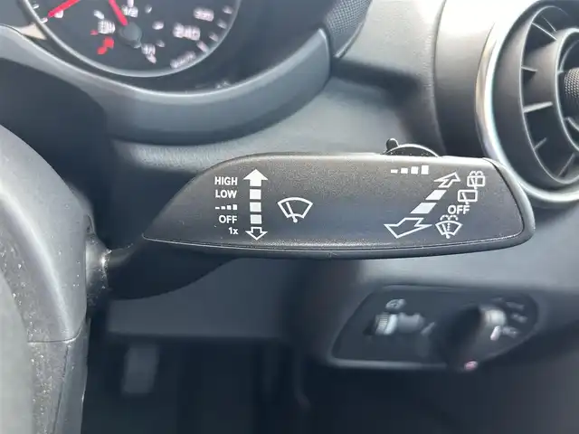 アウディ Ａ１ SB 1．0TFSI 福島県 2018(平30)年 2.9万km ミトスブラックメタリック ターボ/純正ナビゲーション/【CD/BT/TV】/ETC/アイドリングストップ/HIDオートライト/純正フロアマット