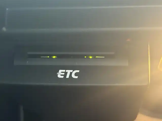 アウディ Ａ１ SB 1．0TFSI 福島県 2018(平30)年 2.9万km ミトスブラックメタリック ターボ/純正ナビゲーション/【CD/BT/TV】/ETC/アイドリングストップ/HIDオートライト/純正フロアマット