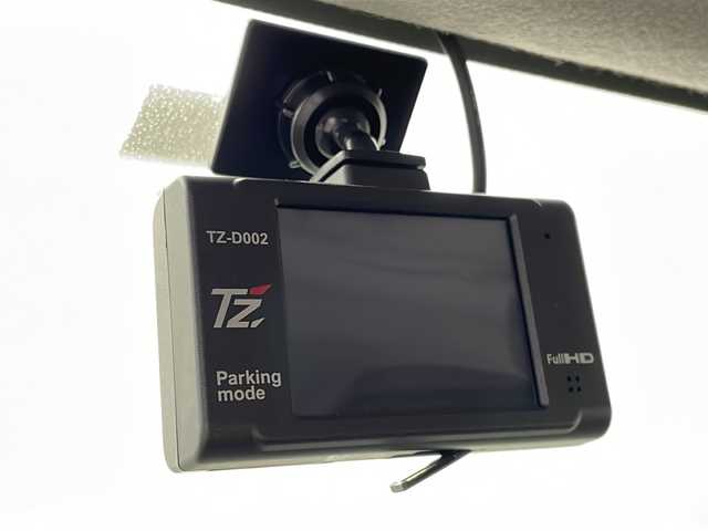 トヨタ タンク カスタムG－T 新潟県 2016(平28)年 3.4万km パールホワイトⅢ 純正メモリナビ(NSZT-W66T)/バックカメラ/フルセグTV/両側パワースライドドア/衝突軽減ブレーキ/LEDヘッドライト/クルーズコントロール/ドライブレコーダー(TZ2-002)/ターボ/保証書/取扱説明書