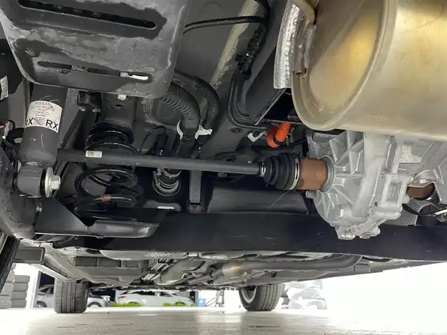 日産 キックス X FOUR スタイルエディション 宮城県 2023(令5)年 1.5万km ナイトベールパープル 4WD/スマートルームミラー/プロパイロット/エマージェンシーブレーキ/純正9インチナビ/DVD再生機能/ETC/前後ドライブレコーダー/全方位カメラ/フロントバックカメラ/レーダークルーズコントロール/レザーシート/シートヒーター/ステアリングヒーター/プッシュスタート/スマートキー/オートライト/LEDヘッドライト/ヘッドライトレベライザー/純正フロアマット/純正17インチアルミホイール