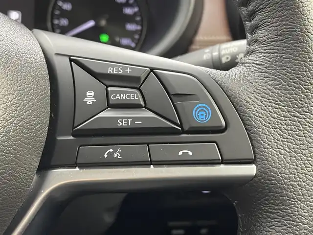 日産 キックス X FOUR スタイルエディション 宮城県 2023(令5)年 1.5万km ナイトベールパープル 4WD/スマートルームミラー/プロパイロット/エマージェンシーブレーキ/純正9インチナビ/DVD再生機能/ETC/前後ドライブレコーダー/全方位カメラ/フロントバックカメラ/レーダークルーズコントロール/レザーシート/シートヒーター/ステアリングヒーター/プッシュスタート/スマートキー/オートライト/LEDヘッドライト/ヘッドライトレベライザー/純正フロアマット/純正17インチアルミホイール