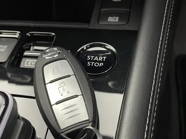 日産 キックス X FOUR スタイルエディション 宮城県 2023(令5)年 1.5万km ナイトベールパープル 4WD/スマートルームミラー/プロパイロット/エマージェンシーブレーキ/純正9インチナビ/DVD再生機能/ETC/前後ドライブレコーダー/全方位カメラ/フロントバックカメラ/レーダークルーズコントロール/レザーシート/シートヒーター/ステアリングヒーター/プッシュスタート/スマートキー/オートライト/LEDヘッドライト/ヘッドライトレベライザー/純正フロアマット/純正17インチアルミホイール
