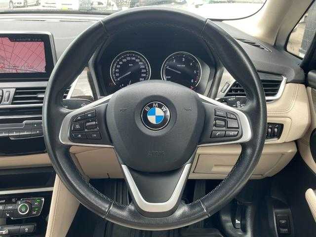 ＢＭＷ ２１８ｄ アクティブツアラー ラグジュアリー 埼玉県 2019(平31)年 5.9万km 黒 白革　/アドバンスアクティブセーフティＰ　/パーキングサポートＰ　/コンフォートＰ　/シートヒーター　/パワーバックドア/ドライビングアシストプラス　/パークアシスト　/ヘッドアップディスプレイ