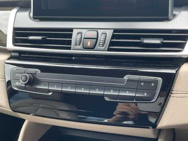 ＢＭＷ ２１８ｄ アクティブツアラー ラグジュアリー 埼玉県 2019(平31)年 5.9万km 黒 白革　/アドバンスアクティブセーフティＰ　/パーキングサポートＰ　/コンフォートＰ　/シートヒーター　/パワーバックドア/ドライビングアシストプラス　/パークアシスト　/ヘッドアップディスプレイ