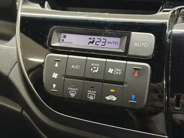 ホンダ Ｎ ＷＧＮ カスタム G SSパッケージ 三重県 2017(平29)年 4.6万km プレミアムホワイトパールⅡ ガソリン/FF/インパネCVT/純正 7インチナビ VXM-174VFXi/（CD/DVD/FM/AM/TV/iPod/SD/USB/Bluetooth/TI/VTR/AUX）/バックカメラ/ドライブレコーダー 前方/ビルトイン ETC/安全/・近距離衝突軽減ブレーキ［CTBA］/・VSA（ABS＋TCS＋横すべり抑制）/・SRS サイド＆カーテンエアバッグ/装備/・オートエアコン/・オートライト/・キセノンヘッドライト/・LEDフロントフォグランプ/・USBジャック（充電用x2、入力対応x1）/・電動格納ドアミラー（ウインカー付）/・純正 14inAW/・スマートキーx2/・保/取/ナビ取/など