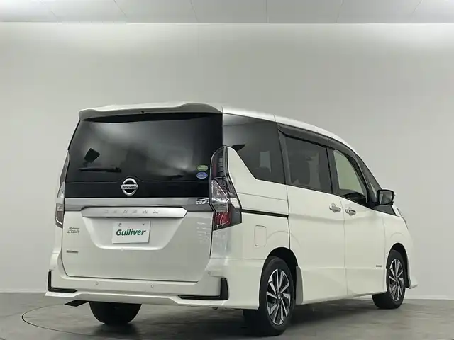 日産 セレナ ハイウェイスター 埼玉県 2020(令2)年 5.4万km パール 純正９型ナビ　フルセグ　ＤＶＤ　ＨＤＭＩ　純正１１型フリップダウンモニター　アラウンドビューモニター　　両側電動スライドドア　ナビ連動ドライブレコーダー　フロントスポイラー　ＬＥＤヘッドライト　ＥＴＣ