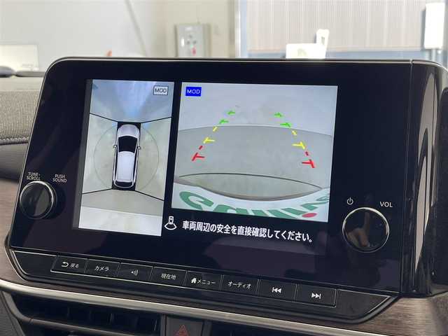 日産 オーラ G レザーエディション 滋賀県 2024(令6)年 1.7万km ガーネットレッド/スーパーブラック 2トーン 禁煙車/純正ナビ/(フルセグ/Bluetooth/HDMI)/アラウンドビューモニター/レザーシート/BSM/デジタルインナーミラー/プロパイロット/BOSE/ワイヤレス充電/ETC2.0/LEDヘッドライト/オートライト/オートハイビーム