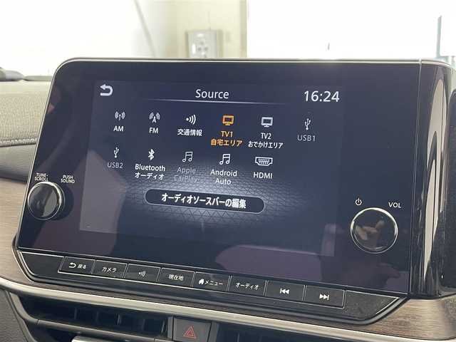日産 オーラ G レザーエディション 滋賀県 2024(令6)年 1.7万km ガーネットレッド/スーパーブラック 2トーン 禁煙車/純正ナビ/(フルセグ/Bluetooth/HDMI)/アラウンドビューモニター/レザーシート/BSM/デジタルインナーミラー/プロパイロット/BOSE/ワイヤレス充電/ETC2.0/LEDヘッドライト/オートライト/オートハイビーム