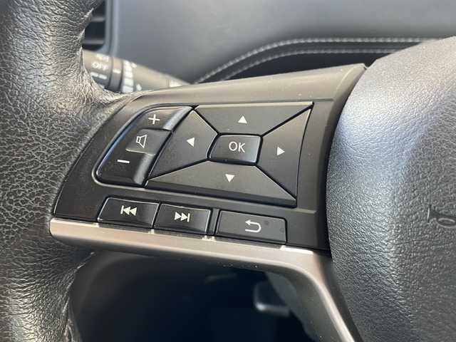 日産 セレナ 静岡県 2018(平30)年 6.3万km ブリリアントホワイトパール プロパイロット/・エマージェンシーブレーキ/・アクティブクルーズコントロール/・レーンキープアシスト/・パーキングアシスト/・ロードサインアシスト/純正ナビ/・フルセグTV/・CD/DVD/Bluetooth/ラジオ/主要装備/・両側パワースライドドア/・フリップダウンモニター/・スマートルームミラー/・ETC/・シートヒーター/・ハンドルヒーター/・コーナーセンサー/・ステアリングリモコン/・オートライト/・オートホールド/・プッシュスタート/・スマートキー