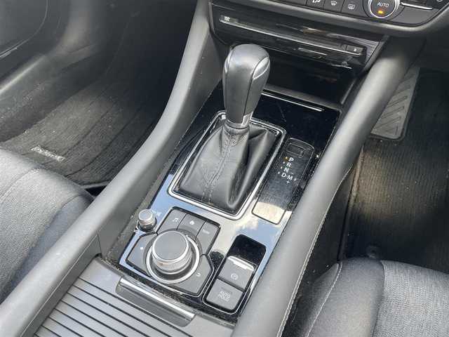 マツダ マツダ６セダン XD プロアクティブ 富山県 2020(令2)年 8.7万km ソウルレッドクリスタルM ４ＷＤ／/ワンオーナー／/メーカーナビ／/フルセグＴＶ／/Ｂｌｕｅｔｏｏｔｈ／/ＤＶＤ再生／/前席シートヒーター//運転席パワーシート//ステアリングヒーター//スマートキー／/レーダークルーズコントロール／/ＬＥＤオートライト／/後席充電ＵＳＢ２口／/夏タイヤ付純正１7インチＡＷ４本有／/ＥＴＣ/