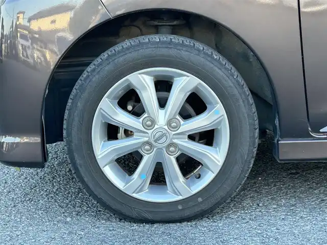 日産 デイズ ルークス ハイウェイスターX 茨城県 2019(令1)年 1.5万km アッシュブラウンM 純正ナビ/Bluetooth/パノラミックビューモニター/リアエアコン/片側パワースライドドア/ETC/LEDヘッドライト/純正アルミホイール/純正フロアマット/レーンキープアシスト/コーナーセンサー/USB入力端子/スマートキー