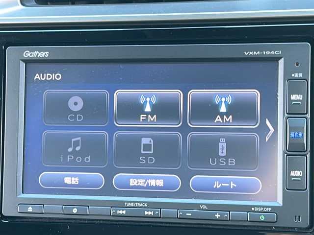 ホンダ フィット 13G F コンフォートED 長野県 2018(平30)年 0.6万km ルージュアメジストM ・純正7インチSDナビゲーション/CD ワンセグTV Bluetooth/・バックカメラ/・ビルトインETC/・ホンダセンシング/・レーンキープアシスト/・レーダークルーズコントロール/・アイドリングストップ/・横滑り防止装置/・ウィンカーミラー/・電動格納ミラー/・スマートキー/・エンジンプッシュスタート