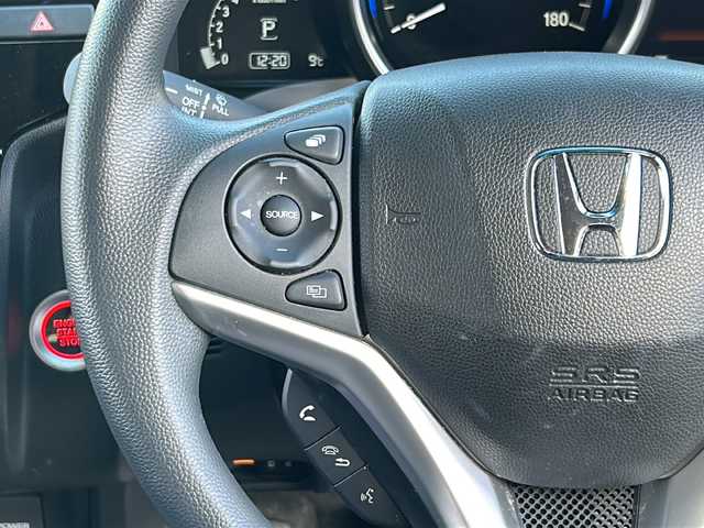 ホンダ フィット 13G F コンフォートED 長野県 2018(平30)年 0.6万km ルージュアメジストM ・純正7インチSDナビゲーション/CD ワンセグTV Bluetooth/・バックカメラ/・ビルトインETC/・ホンダセンシング/・レーンキープアシスト/・レーダークルーズコントロール/・アイドリングストップ/・横滑り防止装置/・ウィンカーミラー/・電動格納ミラー/・スマートキー/・エンジンプッシュスタート