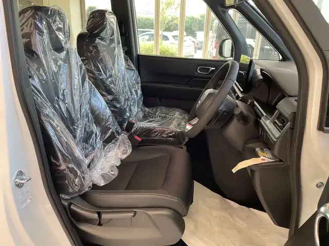 ホンダ ステップワゴン スパーダ eHEV 埼玉県 2025(令7)年 0.1千km プラチナホワイトパール ホンダセンシング/純正11.4インチナビ/　　CD/DVD/BT/フルセグTV/バックカメラ/両側パワースライドドア/パワーテールゲート/アダプティブクルーズコントロール/LEDオートライト/ハーフレザー/シートヒーター/純正16インチAW/パドルシフト/ステアリングスイッチ/プッシュスタート/禁煙車