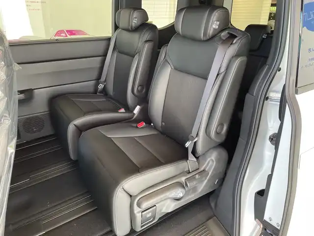 ホンダ ステップワゴン スパーダ eHEV 埼玉県 2025(令7)年 0.1千km プラチナホワイトパール ホンダセンシング/純正11.4インチナビ/　　CD/DVD/BT/フルセグTV/バックカメラ/両側パワースライドドア/パワーテールゲート/アダプティブクルーズコントロール/LEDオートライト/ハーフレザー/シートヒーター/純正16インチAW/パドルシフト/ステアリングスイッチ/プッシュスタート/禁煙車