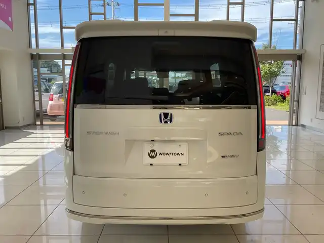 ホンダ ステップワゴン スパーダ eHEV 埼玉県 2025(令7)年 0.1千km プラチナホワイトパール ホンダセンシング/純正11.4インチナビ/　　CD/DVD/BT/フルセグTV/バックカメラ/両側パワースライドドア/パワーテールゲート/アダプティブクルーズコントロール/LEDオートライト/ハーフレザー/シートヒーター/純正16インチAW/パドルシフト/ステアリングスイッチ/プッシュスタート/禁煙車