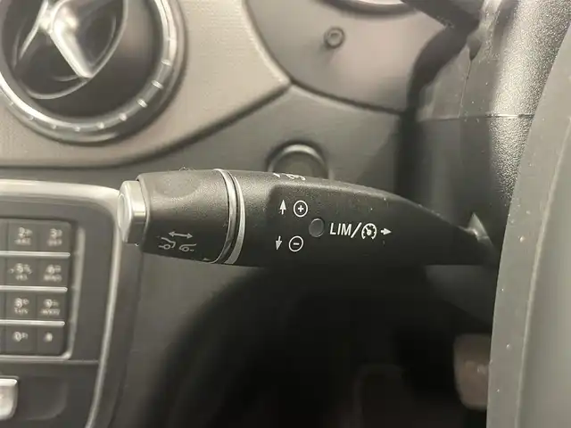 メルセデス・ベンツ ＣＬＡ２２０ Sブレイク 4MATIC 岡山県 2019(平31)年 3.8万km コスモスブラック 純正コマンドナビ/リアカメラ/レーダーセーフティーパッケージ/シートヒーター/パワーシート（D）/アイドリングストップ/フルセグTV/Bluetooth/アップルカープレイ/ESP/アクティブブレーキアシスト/アテンションアシスト/ＢＳＡ/ＬＫＡ/オートライト/ＬＥＤヘッドライト/ＰＤＣ/パワーテールゲート