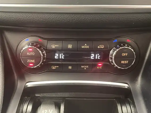 メルセデス・ベンツ ＣＬＡ２２０ Sブレイク 4MATIC 岡山県 2019(平31)年 3.8万km コスモスブラック 純正コマンドナビ/リアカメラ/レーダーセーフティーパッケージ/シートヒーター/パワーシート（D）/アイドリングストップ/フルセグTV/Bluetooth/アップルカープレイ/ESP/アクティブブレーキアシスト/アテンションアシスト/ＢＳＡ/ＬＫＡ/オートライト/ＬＥＤヘッドライト/ＰＤＣ/パワーテールゲート