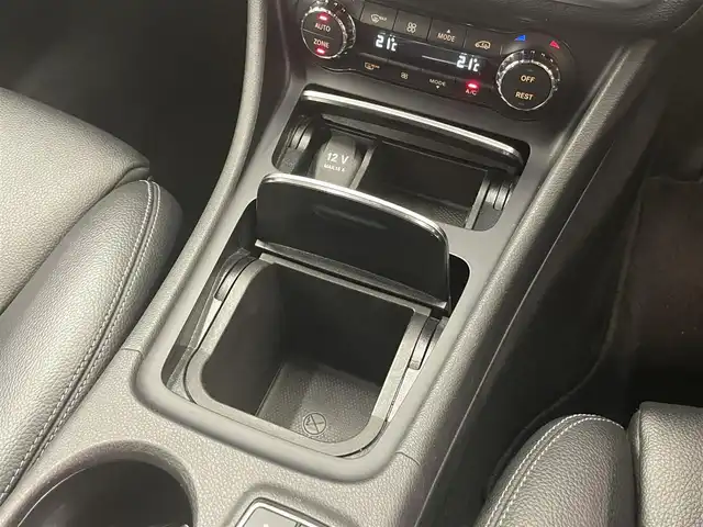 メルセデス・ベンツ ＣＬＡ２２０ Sブレイク 4MATIC 岡山県 2019(平31)年 3.8万km コスモスブラック 純正コマンドナビ/リアカメラ/レーダーセーフティーパッケージ/シートヒーター/パワーシート（D）/アイドリングストップ/フルセグTV/Bluetooth/アップルカープレイ/ESP/アクティブブレーキアシスト/アテンションアシスト/ＢＳＡ/ＬＫＡ/オートライト/ＬＥＤヘッドライト/ＰＤＣ/パワーテールゲート