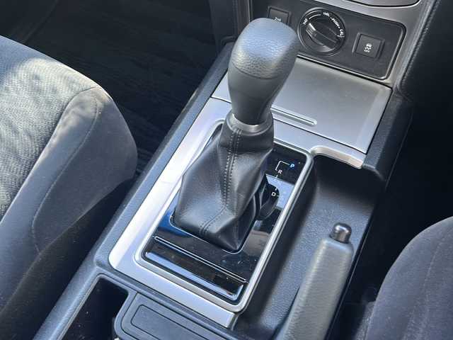 トヨタ ランドクルーザー プラド TX 静岡県 2021(令3)年 2.8万km アティチュードブラックマイカ 純正SDナビ/・CD/・DVD/・フルセグＴＶ/・Bluetooth/・USB/・AM/・FM/主要装備/・衝突軽減/・レーンキープ/・追従クルコン/・コーナーセンサー前後/・踏み間違い防止/・バックカメラ/・ビルトインETC/・ドラレコ前後/・MTモード付/・純正フロアマット/・社外/純正アルミホイール/・LEDヘッドライト/・オートハイビーム/・ヘッドライトウォッシャー/・スマートキー/・プッシュスタート