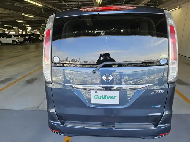 日産 セレナ ハイウェイスター Vセレクション 香川県 2012(平24)年 7.6万km スチールブルー 〇純正ナビ/〇両側パワースライドドア/〇バックカメラ/〇ビルトインETC/〇クルーズコントロール/〇SRSエアバッグ/〇アイドリングストップ/〇インテリジェントエアコンシステム/〇革巻きステアリングホイール/〇ブラックジャガード織物/トリコットコンビシート/〇折りたたみ格納式パーソナルテーブル/〇純正16インチアルミホイール/〇インテリジェントキー/〇プッシュエンジンスターター/〇禁煙車