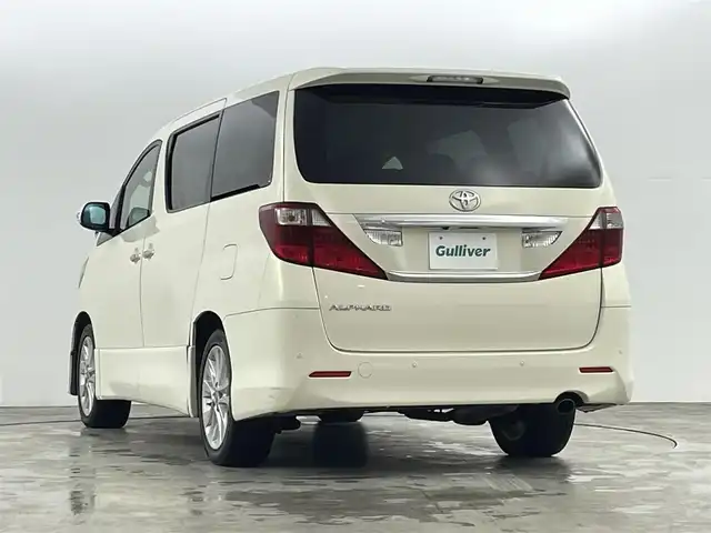 トヨタ アルファード 240S 福島県 2008(平20)年 12.8万km ゴールドパールクリスタルシャイン クリアランスソナー/フリップダウンモニター/純正7インチナビ/・品番：NHDT-W58G/・ワンセグ/TV/BT/HDD/CD/DVD/FM/AM/左側パワースライドドア/HIDライト/・フォグランプ/・オートライト/3列シート/純正18インチアルミホイール付きサマータイヤ/純正フロアマット/ETC/革ステアリング/・ステアリングリモコン/ウィンカーミラー/・電動格納ミラー/・フェンダーミラー/MTモード付AT/プッシュスタート/・スマートキー/・スペアキー