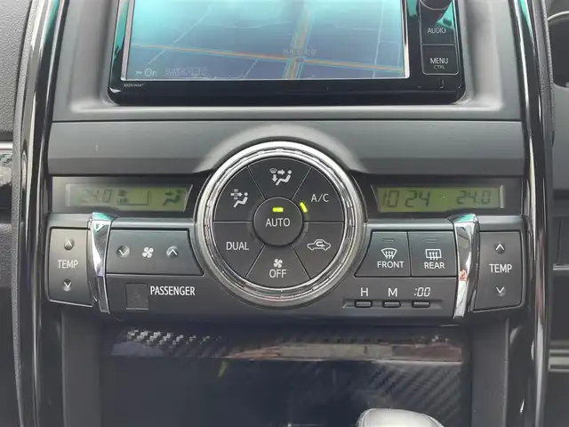 トヨタ マークＸ 250G Sパッケージ G’s 群馬県 2015(平27)年 8.6万km ホワイトパールクリスタルシャイン 純正7型SDナビ　NSZT-T64T/　(CD DVD Bluetooth フルセグTV　AM FM）/純正6.1型フリップダウンモニター　V6N-R61C/バックカメラ/ビルトインETC/LEDヘッドライト/オートライト/革巻きステアリング/ステアリングスイッチ/パドルシフト/クルーズコントロール/ハーフレザーシート/ウィンカーミラー/デュアルエアコン/WORK19インチAW/純正フロアマット/取扱説明書/保証書/スペアキー
