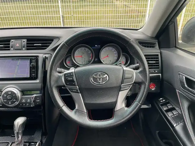 トヨタ マークＸ 250G Sパッケージ G’s 群馬県 2015(平27)年 8.6万km ホワイトパールクリスタルシャイン 純正7型SDナビ　NSZT-T64T/　(CD DVD Bluetooth フルセグTV　AM FM）/純正6.1型フリップダウンモニター　V6N-R61C/バックカメラ/ビルトインETC/LEDヘッドライト/オートライト/革巻きステアリング/ステアリングスイッチ/パドルシフト/クルーズコントロール/ハーフレザーシート/ウィンカーミラー/デュアルエアコン/WORK19インチAW/純正フロアマット/取扱説明書/保証書/スペアキー