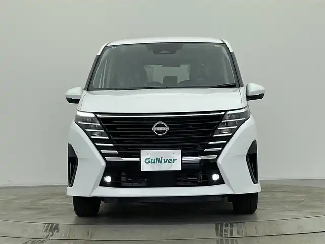 日産 セレナ e－パワー ハイウェイスター V 宮城県 2025(令7)年 0.1千km プリズムホワイト 登録済未使用車/ヘッドランプ オートレベライザー/アダプティブLEDヘッドライトシステム/インテリジェント アラウンドビューモニター（移動物 検知機能付）/インテリジェント ルームミラー/アドバンスドドライブアシストディスプレイ（12.3インチカラーディスプレイ）/統合型インターフェースディスプレイ/ワイヤレス充電器/6スピーカー/NissanConnectナビゲーションシステム（地デジ内蔵）/車載通信ユニット（TCU［Telematics Control Unit］）ETC2.0ユニット（ビルトインタイプ）/ドライブレコーダー（前後セット）/プロパイロット（ナビリンク機能付）/プロパイロット緊急停止支援システム（SOSコール機能付）+SOSコール/後席専用モニターHDMI NissanConnectナビ付車用
