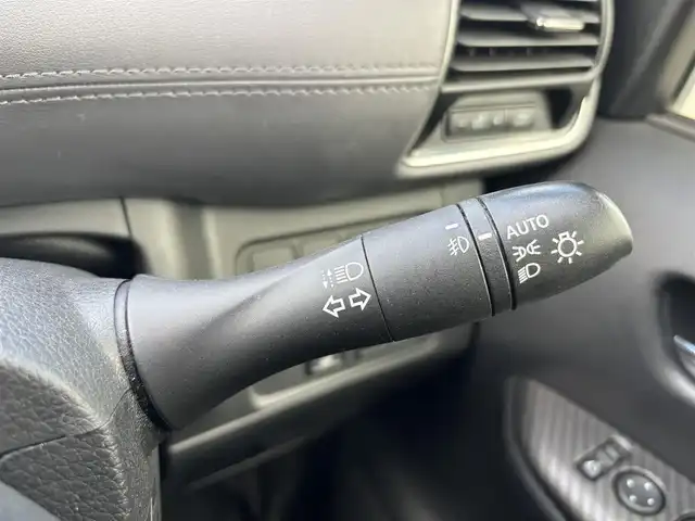 日産 セレナ e－パワー ハイウェイスター V 奈良県 2020(令2)年 4.5万km ブリリアントホワイトパール 純正10インチナビ/（フルセグ/BT/CD/DVD)/純正11インチフリップダウンモニター/プロパイロット/アラウンドビューモニター/ブラインドスポットモニター/前後コーナーセンサー/衝突軽減システム/レーンキープアシスト/両側パワースライドドア/前席シートヒーター/ステアリングヒーター/後席サンシェード/デジタルインナーミラー/前方ドライブレコーダー/ETC/保証書/取り扱い説明書/スペアキーX1