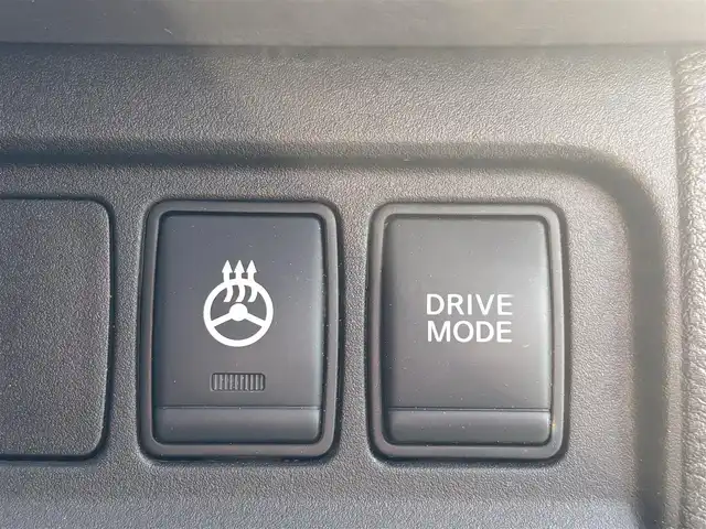 日産 セレナ e－パワー ハイウェイスター V 奈良県 2020(令2)年 4.5万km ブリリアントホワイトパール 純正10インチナビ/（フルセグ/BT/CD/DVD)/純正11インチフリップダウンモニター/プロパイロット/アラウンドビューモニター/ブラインドスポットモニター/前後コーナーセンサー/衝突軽減システム/レーンキープアシスト/両側パワースライドドア/前席シートヒーター/ステアリングヒーター/後席サンシェード/デジタルインナーミラー/前方ドライブレコーダー/ETC/保証書/取り扱い説明書/スペアキーX1