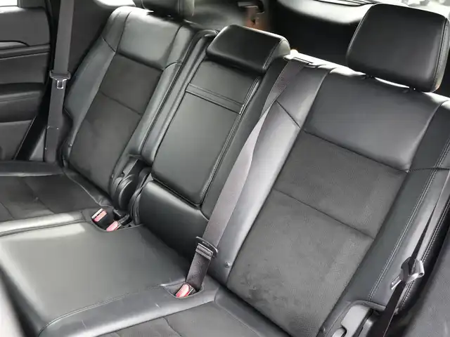 クライスラー・ジープ ジープ グランドチェロキー アルティテュード 静岡県 2019(令1)年 5.9万km ワイン 135台限定モデル/法人ワンオーナー/UconnectナビCarplay対応Bluetooth/フロント サイド バックカメラ/ハーフレザーシート　シートヒーター/デジタルインナーミラー前後ドラレコ/ランニングボード/グロスブラックアクセント/20インチアルミホイール/HIDヘッドライト/ワイヤレス充電/スマートキー/DSRCETC