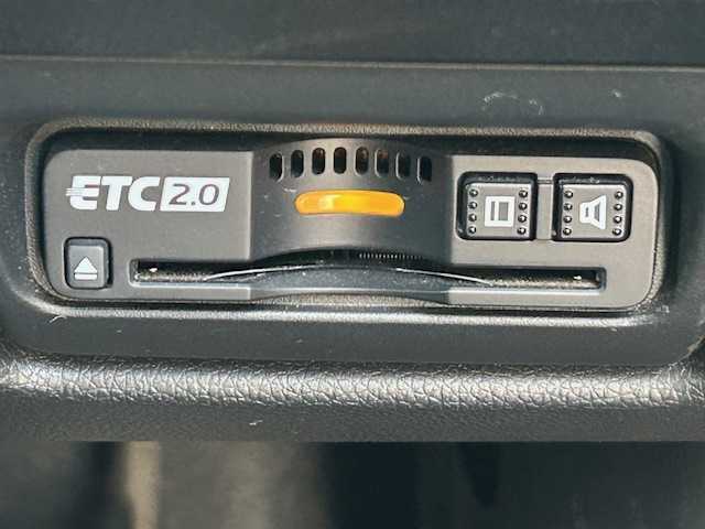 ホンダ ステップワゴン スパーダ eHEV G EXホンダS 栃木県 2020(令2)年 8万km オブシダンブルーパール ホンダセンシング/フリップダウンモニター/純正9インチナビ/フルセグTV/DVD/Bluetooth/USB/全周囲カメラ/ビルトインETC/前席シートヒーター/両側パワースライドドア/アダプティブクルーズコントロール/プッシュスタート/ステアリングリモコン/LEDオートライト/LEDフォグランプ/社外17インチAW/アイドリングストップ/横滑り防止装置/電動格納ミラー/わくわくゲート