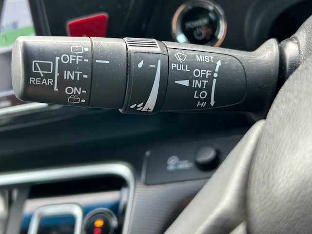 ホンダ ステップワゴン スパーダ eHEV G EXホンダS 栃木県 2020(令2)年 8万km オブシダンブルーパール ホンダセンシング/フリップダウンモニター/純正9インチナビ/フルセグTV/DVD/Bluetooth/USB/全周囲カメラ/ビルトインETC/前席シートヒーター/両側パワースライドドア/アダプティブクルーズコントロール/プッシュスタート/ステアリングリモコン/LEDオートライト/LEDフォグランプ/社外17インチAW/アイドリングストップ/横滑り防止装置/電動格納ミラー/わくわくゲート