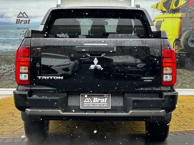 三菱 トライトン GSR 道北・旭川 2025(令7)年 0.1万km ダイヤモンドブラックマイカ ワンオーナー/純正ナビゲーション/全方位カメラ/フルセグTV/クルーズコントロール/コーナーセンサー/レザーシート/前席シートヒーター/LEDヘッドライト