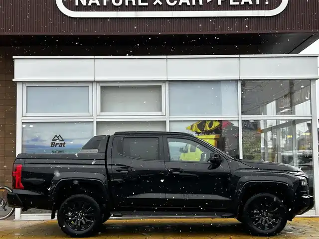 三菱 トライトン GSR 道北・旭川 2025(令7)年 0.1万km ダイヤモンドブラックマイカ ワンオーナー/純正ナビゲーション/全方位カメラ/フルセグTV/クルーズコントロール/コーナーセンサー/レザーシート/前席シートヒーター/LEDヘッドライト