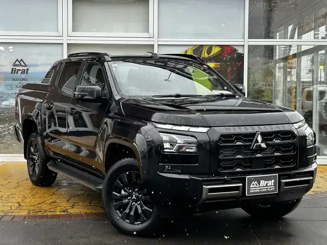 三菱 トライトン GSR 道北・旭川 2025(令7)年 0.1万km ダイヤモンドブラックマイカ ワンオーナー/純正ナビゲーション/全方位カメラ/フルセグTV/クルーズコントロール/コーナーセンサー/レザーシート/前席シートヒーター/LEDヘッドライト