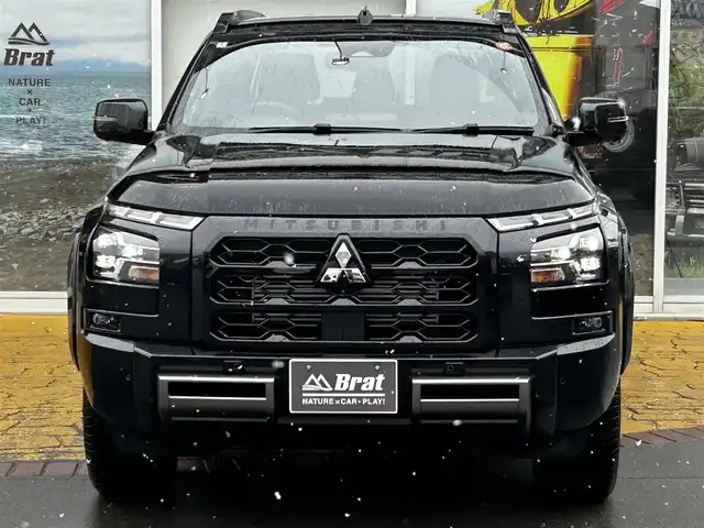 三菱 トライトン GSR 道北・旭川 2025(令7)年 0.1万km ダイヤモンドブラックマイカ ワンオーナー/純正ナビゲーション/全方位カメラ/フルセグTV/クルーズコントロール/コーナーセンサー/レザーシート/前席シートヒーター/LEDヘッドライト