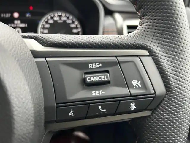 三菱 トライトン GSR 道北・旭川 2025(令7)年 0.1万km ダイヤモンドブラックマイカ ワンオーナー/純正ナビゲーション/全方位カメラ/フルセグTV/クルーズコントロール/コーナーセンサー/レザーシート/前席シートヒーター/LEDヘッドライト