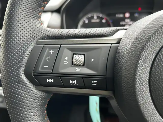 三菱 トライトン GSR 道北・旭川 2025(令7)年 0.1万km ダイヤモンドブラックマイカ ワンオーナー/純正ナビゲーション/全方位カメラ/フルセグTV/クルーズコントロール/コーナーセンサー/レザーシート/前席シートヒーター/LEDヘッドライト