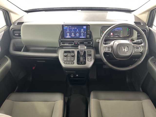 ホンダ フリード ハイブリット e:HEV クロスター 佐賀県 2025(令7)年 0.1千km メテオロイドグレーメタリック 登録済み未使用車/純正9インチナビ/フルセグTV/Bluetooth/Carplay/衝突被害軽減システム/レーダークルーズコントロール/レーンアシスト/ブラインドスポットモニター/先行車発進告知機能/標識認識機能/コーナーセンサー/横滑り防止装置/オートライト/オートマチックハイビーム/LEDヘッドライト/LEDフォグライト/電子パーキングブレーキ/ブレーキホールド/両側パワースライドドア/後席サンシェード/ハーフレザーシート/ISOFIX対応/運転席・助手席シートヒーター/後席サーキュレーター/ルーフレール/純正15インチアルミホイール/スマートキー×２