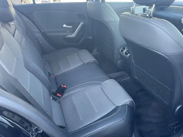 メルセデス・ベンツ Ａ２５０ 4MATIC AMGライン 静岡県 2019(令1)年 3.5万km コスモスブラック レザーエクスクルーシブパッケージ/パノラマサンルーフ/アドバンスドパッケージ/グレーコンビレザーシート　シートヒーター/前席メモリーパワーシート/MBUXナビフルセグTVBluetooth/全方位カメラ/ヘッドアップディスプレイ/ドライブレコーダー/ワイヤレス充電/アンビエントライト/DSRCETC